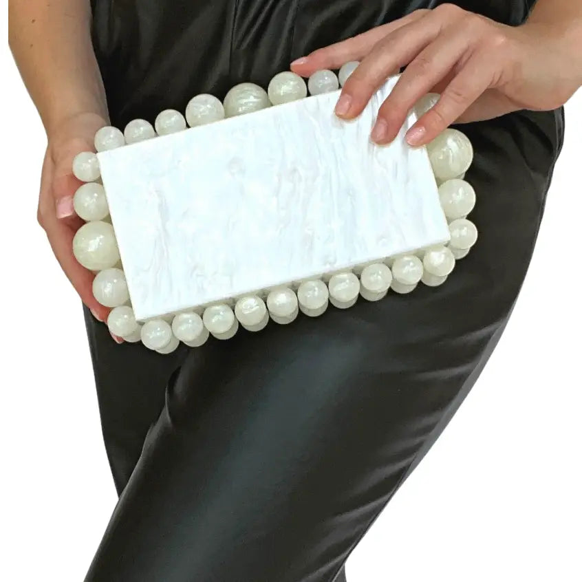 Cava pearl clutch