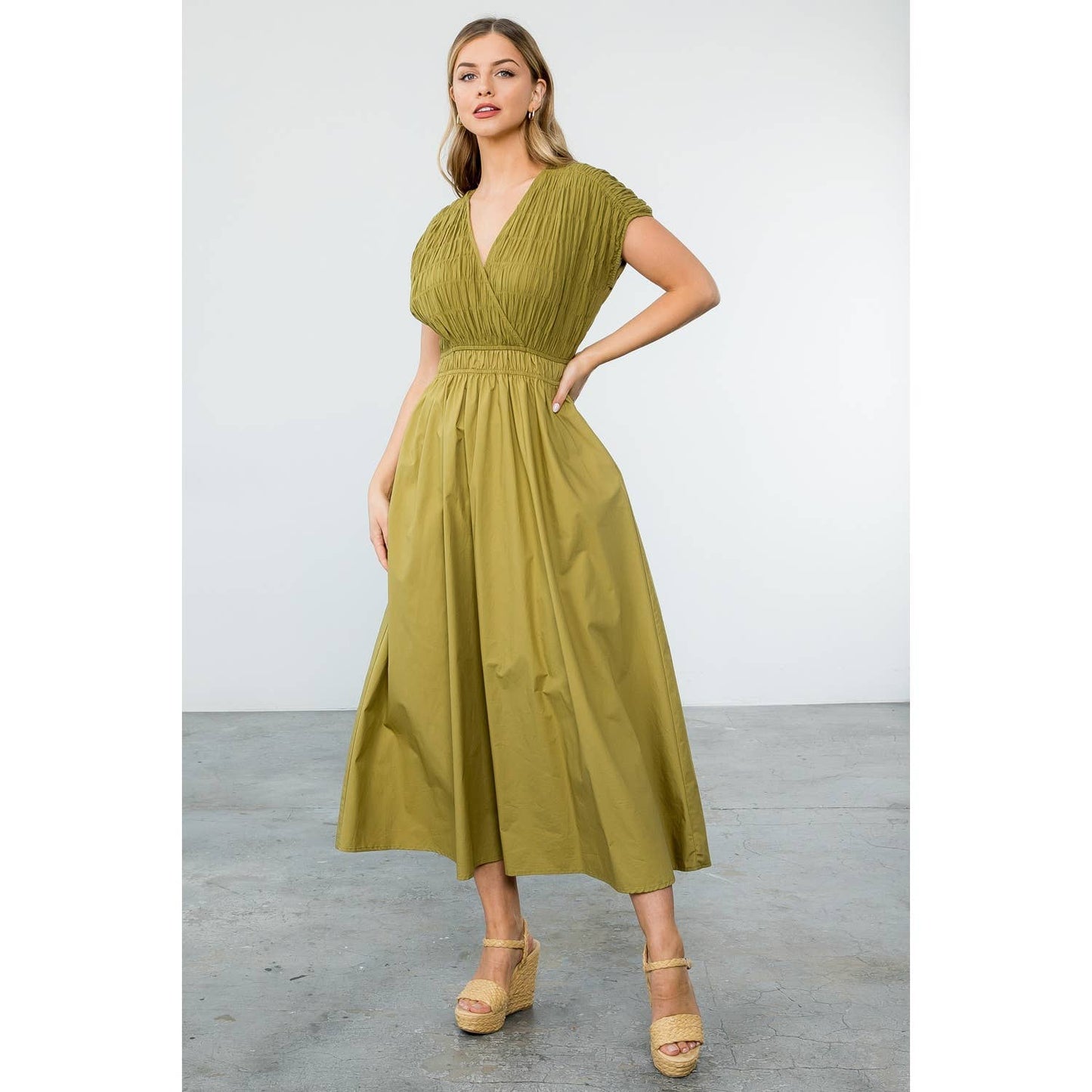 Smocked Poplin Maxi Dress With Pockets: OLIVE