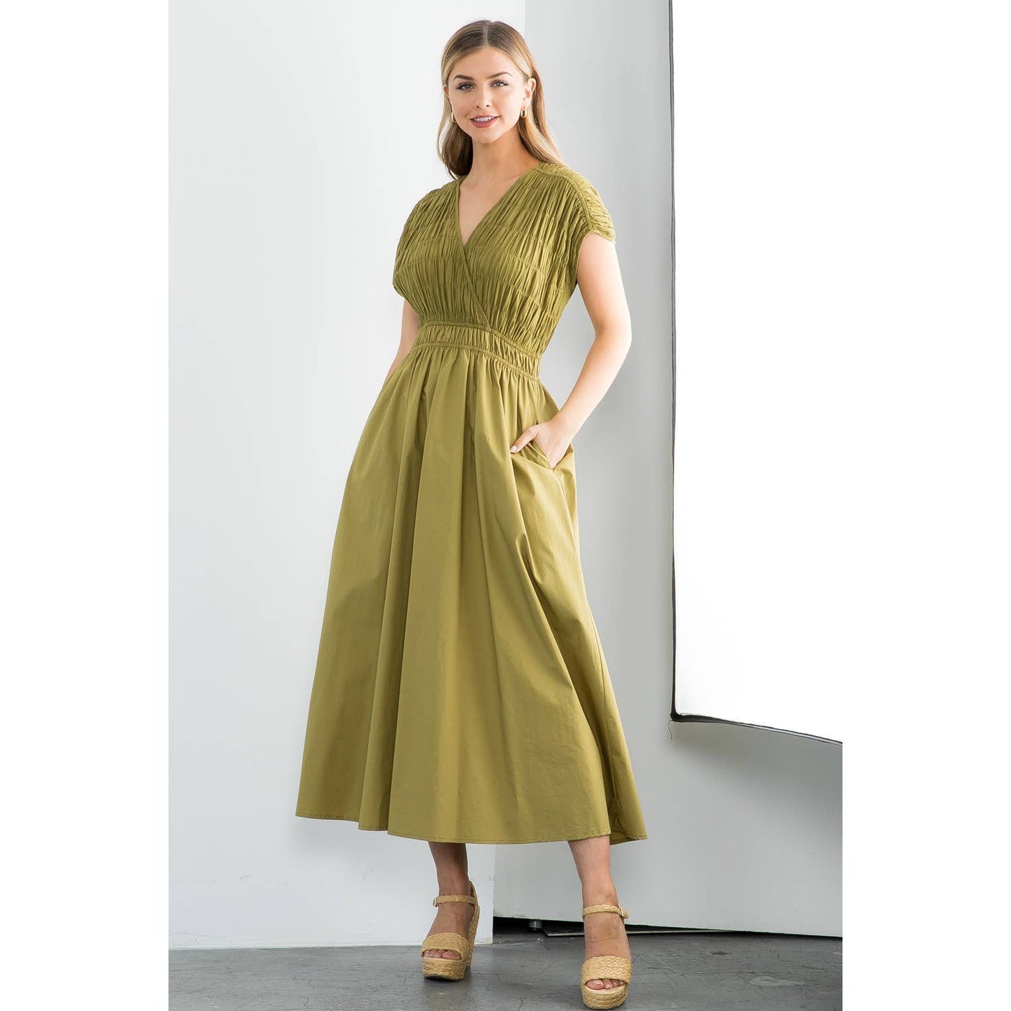 Smocked Poplin Maxi Dress With Pockets: OLIVE